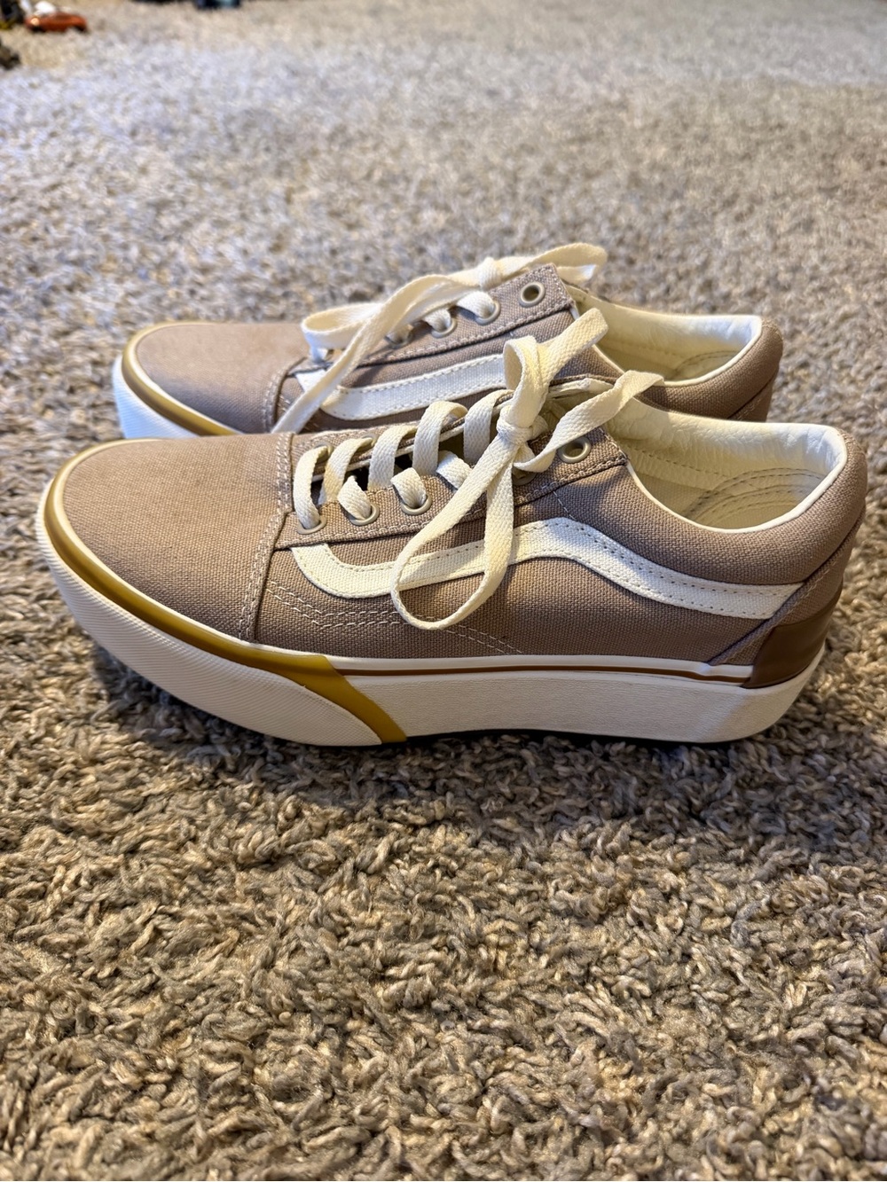VANS old skool platform- excellent cond!